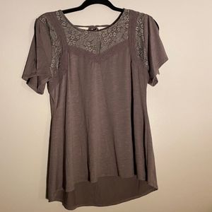 Maurices NWT Short Sleeve Cold Shoulder Top with Floral Lacy Detail